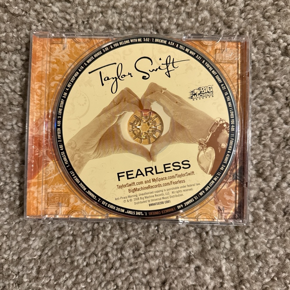 Taylor Swift Fearless CD NO FRONT JEWEL CASE